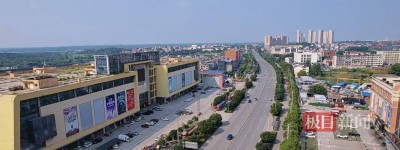 从“五金小商品”到“人工智能大模型” ，湖北咸安加快打造百亿级现代服务业集聚区