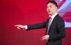 刘强东谈当下有多疯狂：估值两亿美金的二手车应用，实际交易量只有两辆！