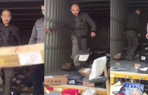 脚踢快递、包裹里撒尿，快递小哥咋想的？