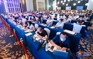 2021全国石油和化工行业经贸发展大会在青闭幕