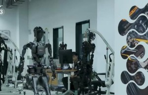 2025世界机器人大会开幕：1500余件展品亮相，首发新品超百款