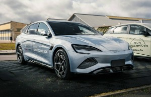 中国车企全球销量20多年来首超日本，怎么做到的？