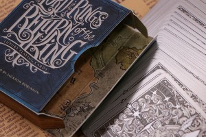 望京卡牌印刷防踩坑终极指南：告别色差，让你的设计100%还原