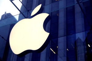 苹果市值破3万亿，美国前五大科技公司市值超9万亿美元