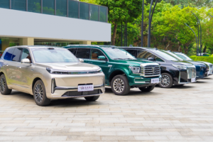 元戎启行20万辆交付与毫末调整下的行业分化