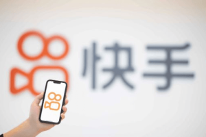 可灵收入将翻倍，快手股价却暴跌：260亿资本支出押注AI，胜算几何？