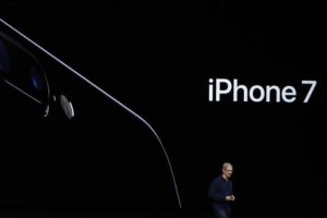 iPhone 7卖点不足 全球市场面临三星华为夹击