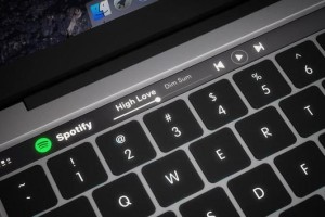 传MacBook Pro将于10月发布：或加入触控条和Touch ID