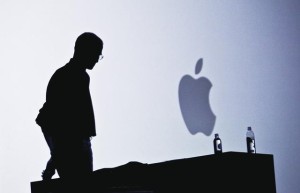 iPhone、中国市场双双熄火 苹果业绩神话终结