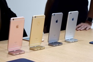 iPhone热度不减 2017年大单惹供应商激烈角逐