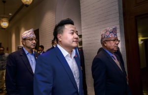 中创教育杨镒天先生带领百位企业家 赴尼泊尔商务游学交流考察