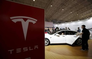 马斯克发推文称特斯拉与SolarCity不需要募集资金