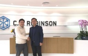 官宣!心怡科技联手C.H.Robinson,组合出击全球物流