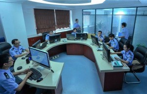 揭秘首都网警：96%本科毕业 几乎每天加班