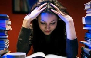 人人年亏2.2亿美元 但别小看陈一舟投的SoFi等资产