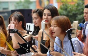 “网红”也遇讨薪难 500名直播主播被欠薪