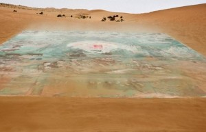 敦煌巨幅“浮雕沙画”一天消失，良品铺子携手艺术家守护敦煌文化