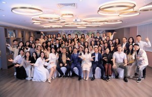 盘古树&广东广播电视台“家庭教育基地”挂牌仪式圆满举行，携手共筑家庭教育新生态