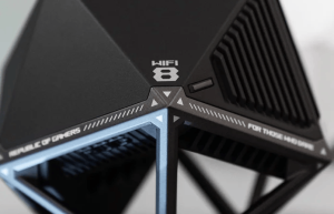 安卓厂商的「集体阳谋」：能打电话的「大号手机」，真能抄了iPad的后路？