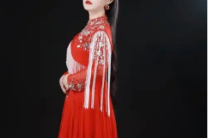 以光为韵，以声铸魂｜《照亮向往》礼赞长征胜利九十周年