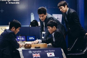 重温人机围棋大战：AlphaGo是怎样教我们做人的