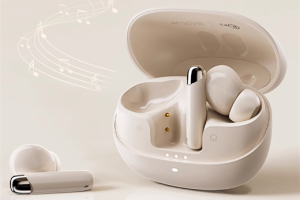 iKF Zing Pro、小米 Buds 5 Pro：谁能在分化的消费电子市场称雄？