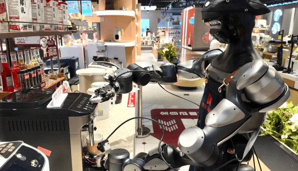 雷军、马云、京东都投了！杭州千寻智能机器人俩月融资30亿