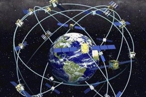 北斗导航总设计师：精度媲美GPS 4年可服务全球